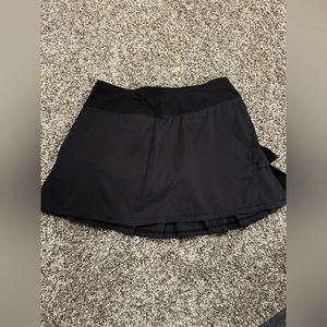 Lululemon/Ivivva black tennis skirt